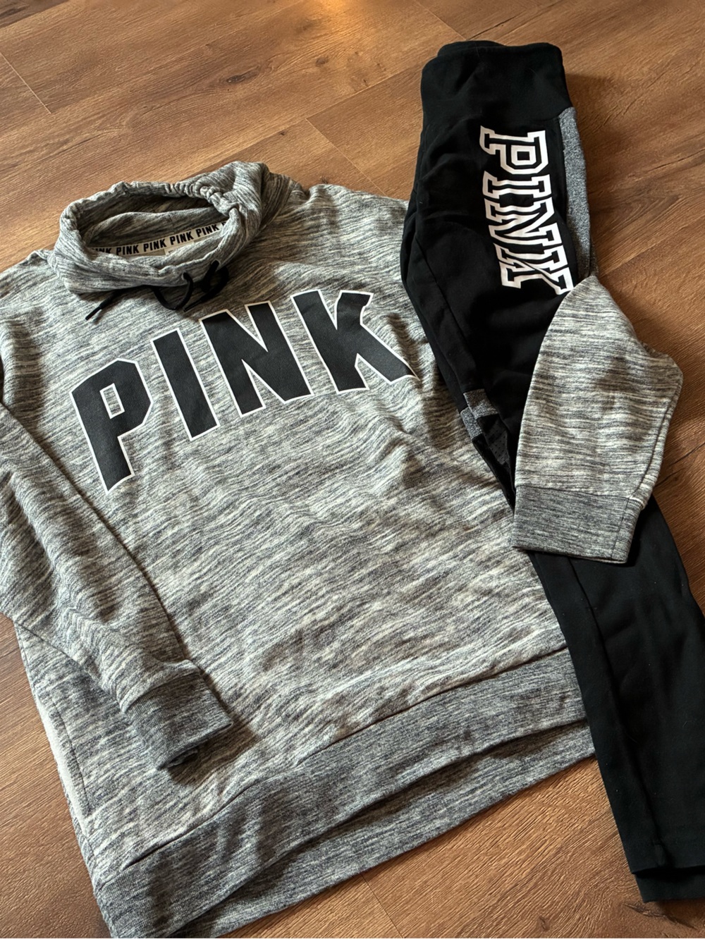 PINK Victoria's Secret Grey & Black Logo sweatshirt & leggings Set S